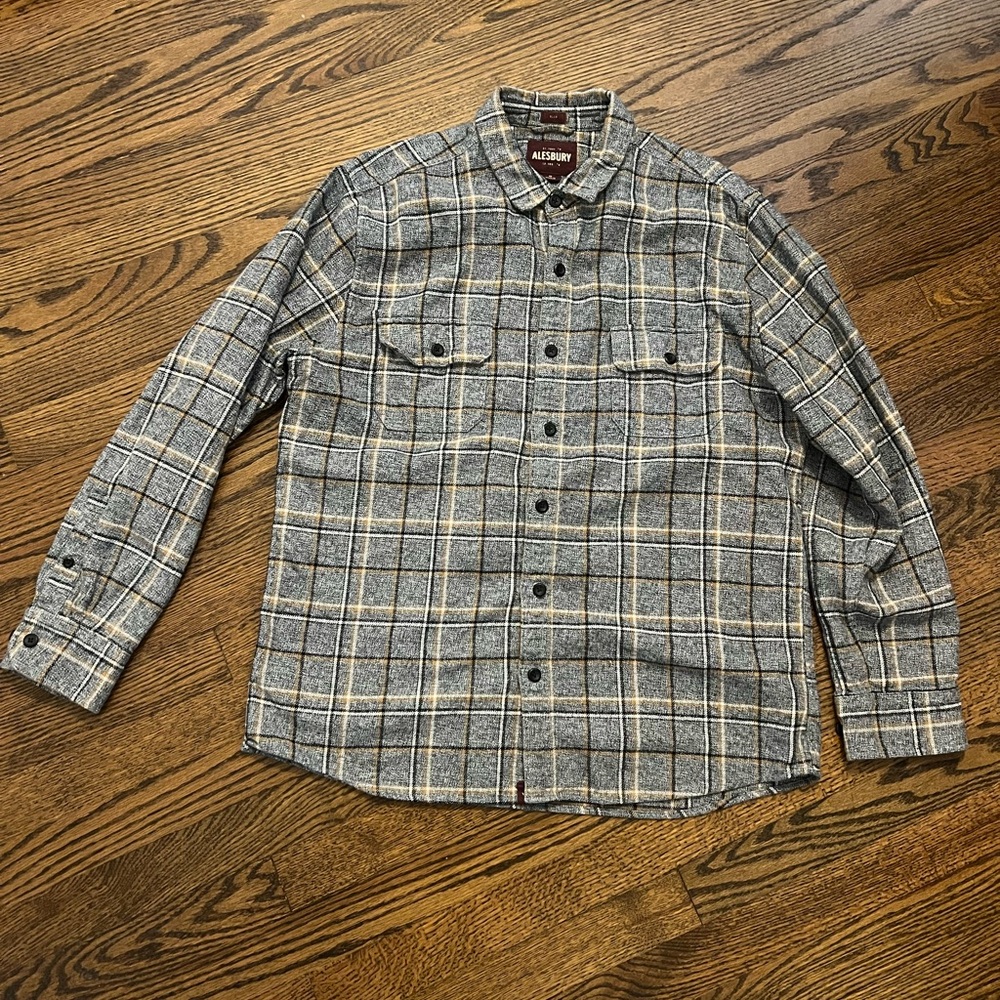 Alesbury Gray Plaid Men's Flannel